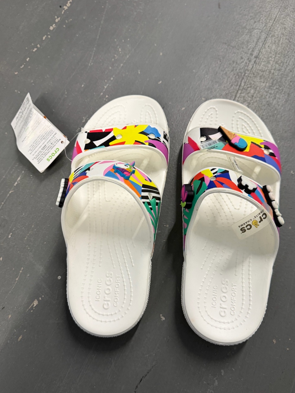 Crocs White/Multicolor slides M6 W8